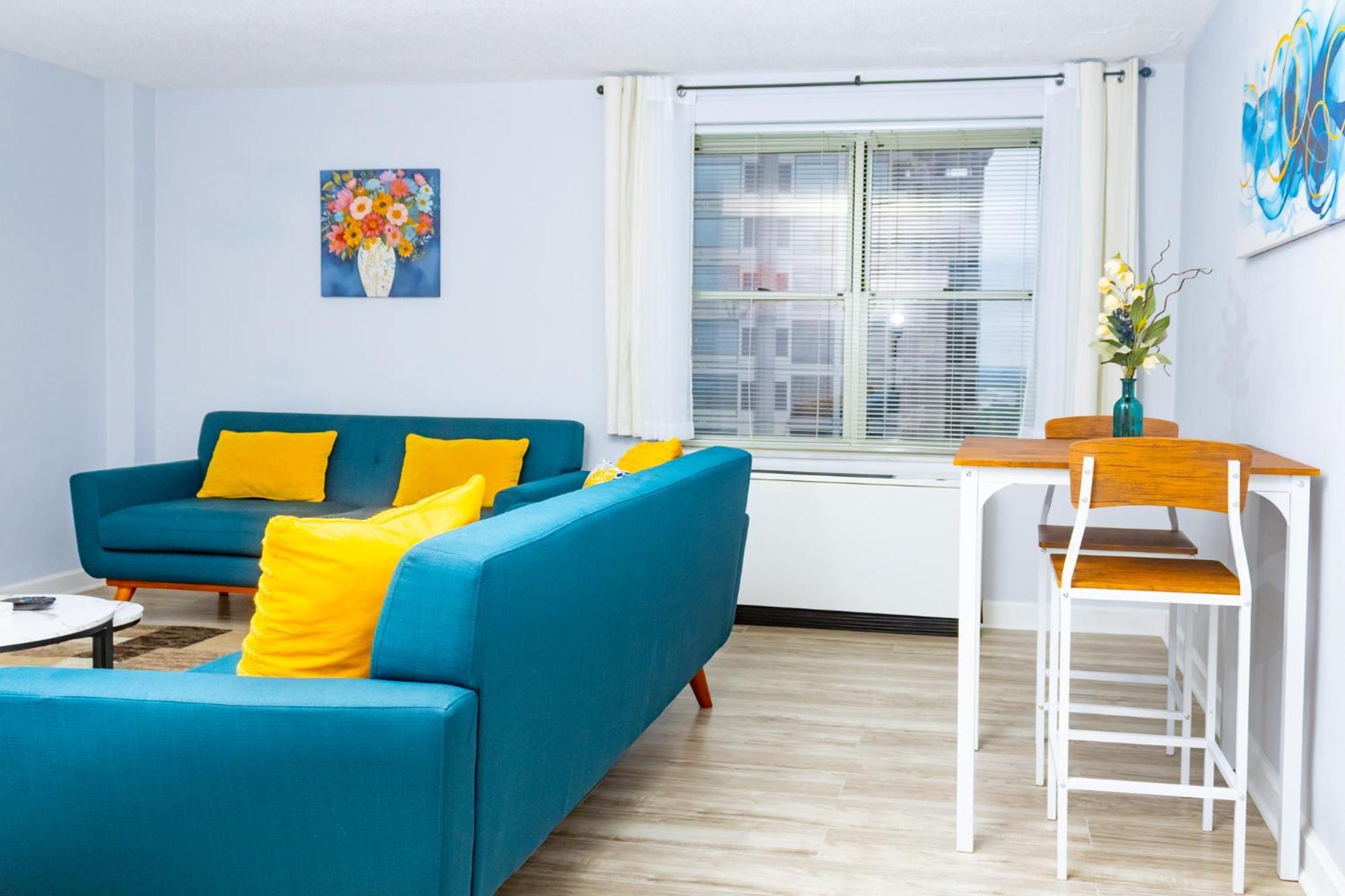 Star Oasis 1 Bedroom Downtown