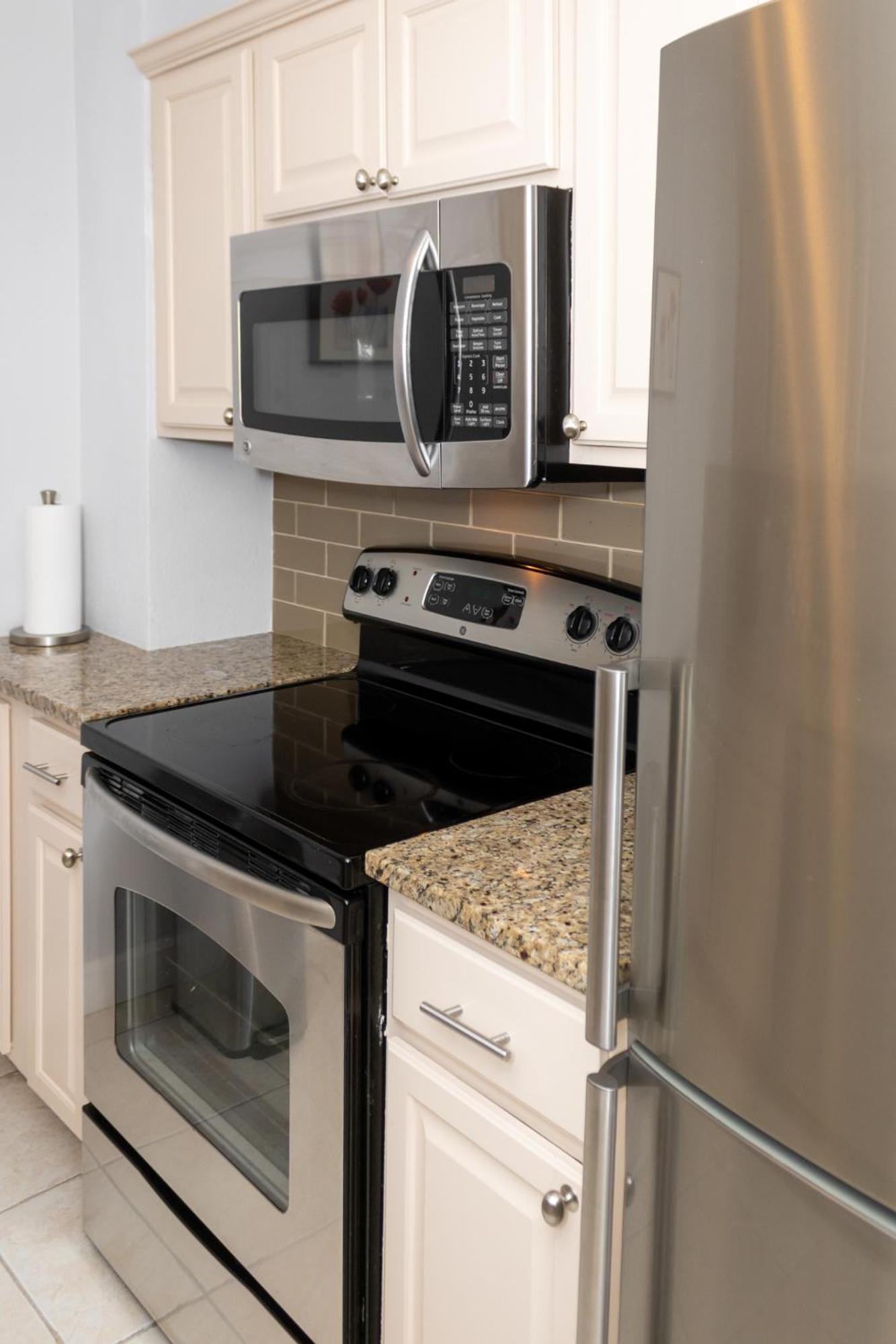 Star Oasis 1 Bedroom Downtown